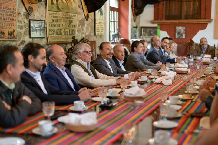 Reconocen Empresarios Labor De Pedro Rodríguez En Atizapán De Zaragoza